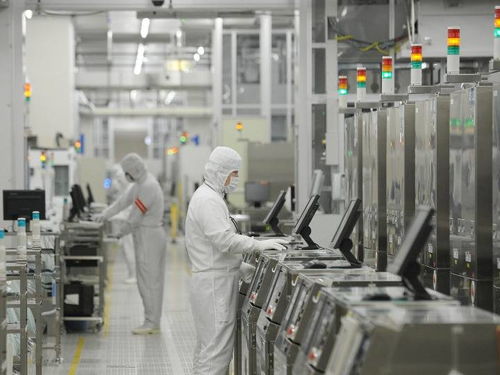 半導體工廠引燃危機 一場大火或嚴重拖累日本經濟復蘇的前景與應對建議